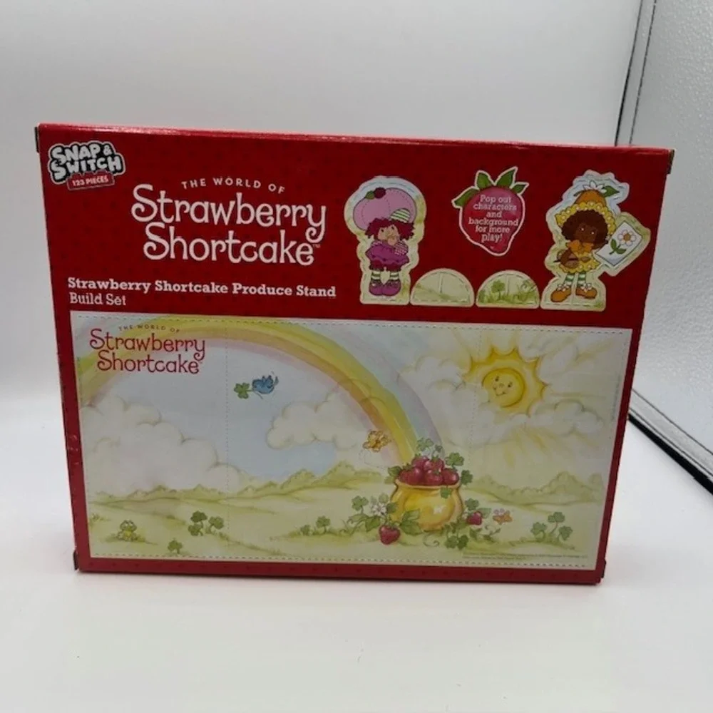 Strawberry Shortcake Produce Stand Build Set Snap & Switch 123 Pcs New
